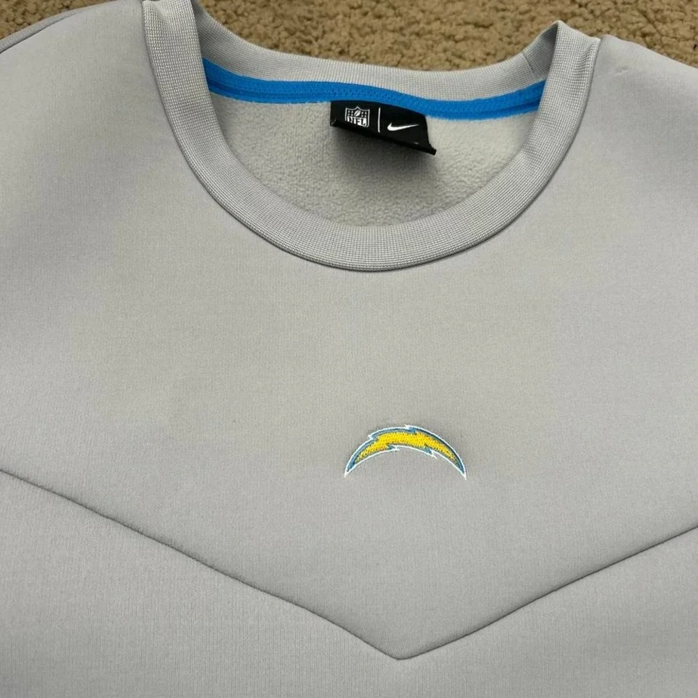 Light grey‎ LA Chargers Nike NFL on Field crewneck
